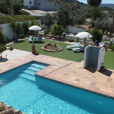 Kayenne Holiday Rentals Iznajar Exterior photo