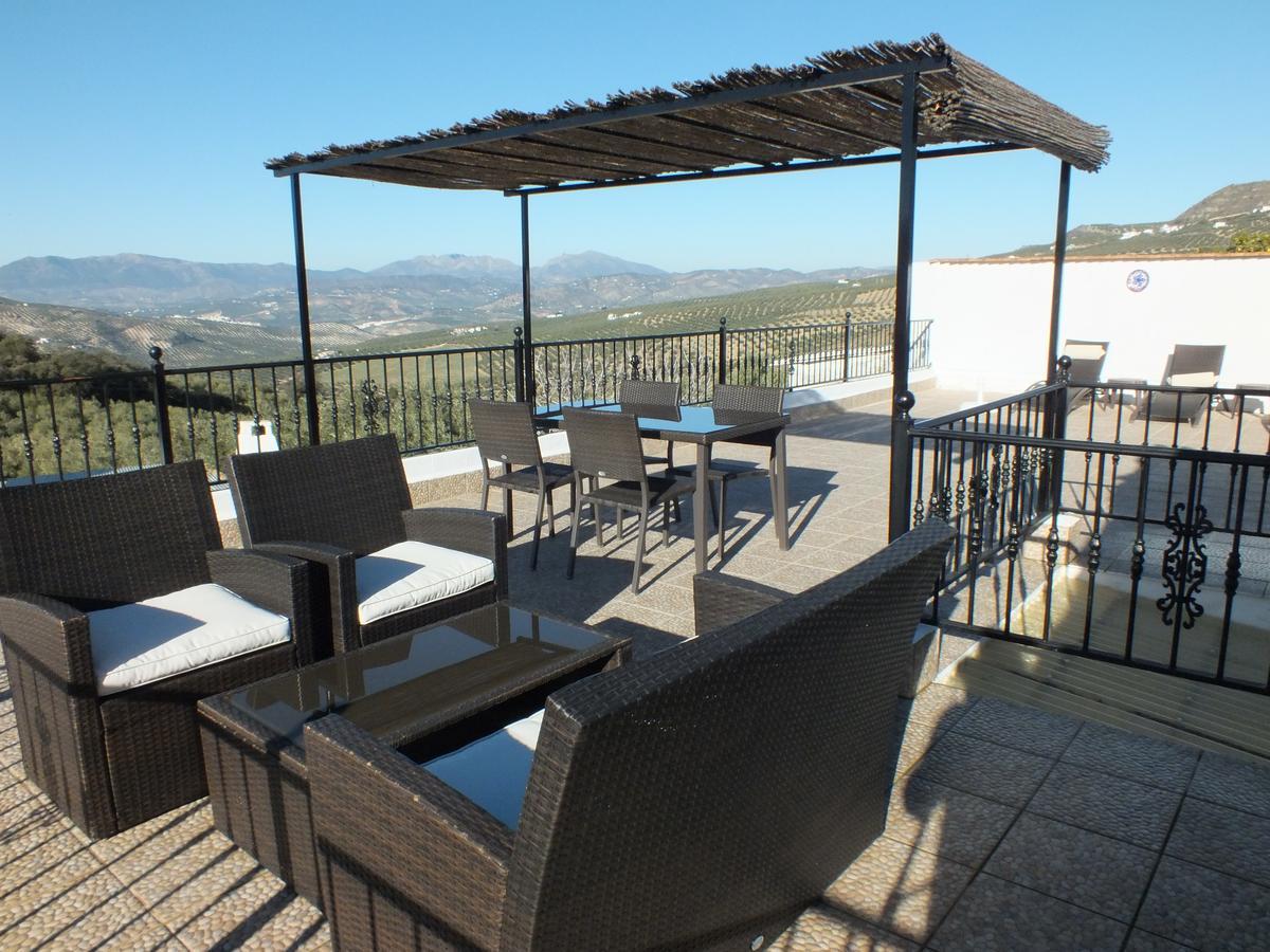 Kayenne Holiday Rentals Iznajar Exterior photo