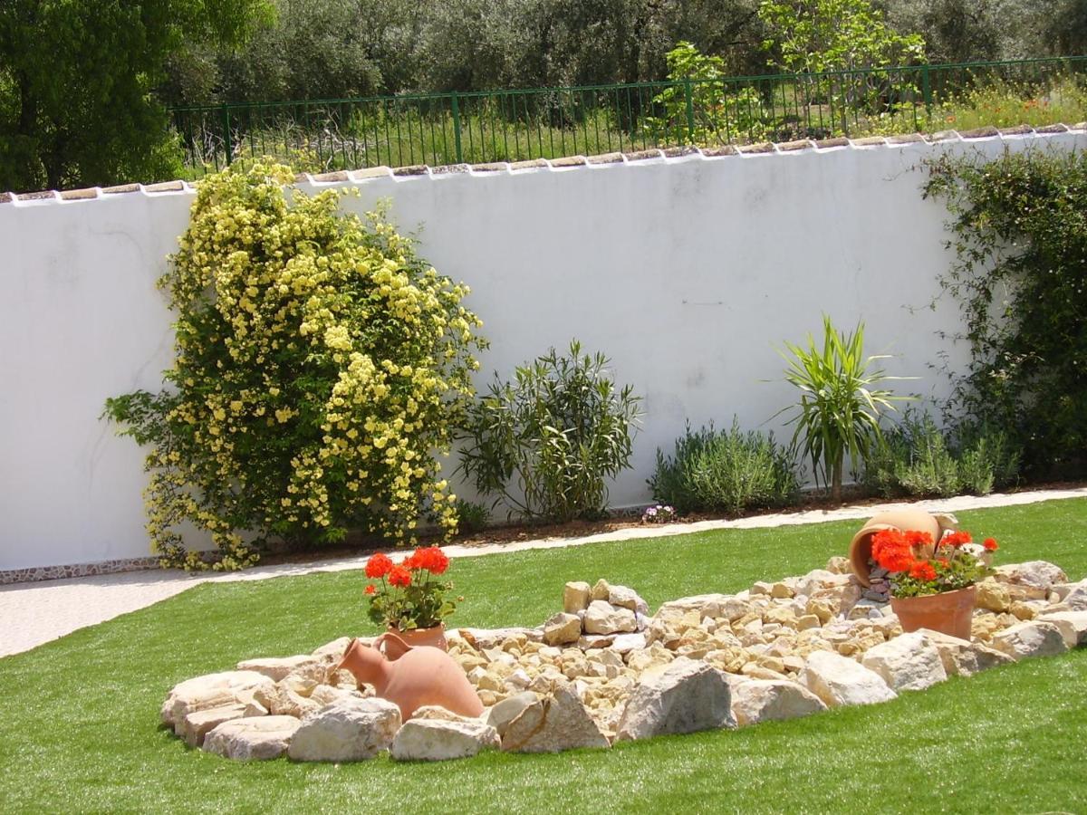 Kayenne Holiday Rentals Iznajar Exterior photo